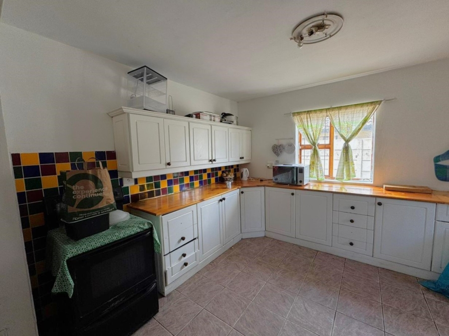 4 Bedroom Property for Sale in Croydon Western Cape